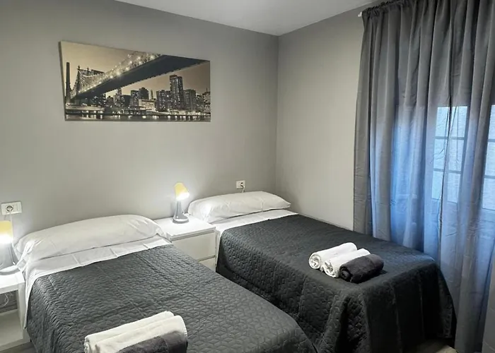 Paseo Casco Antiguo Apartment